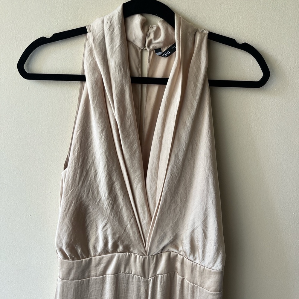 Jumper - Picture 2 of 5